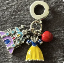 SNOWWHITE INSPIRED SILVER CHARM